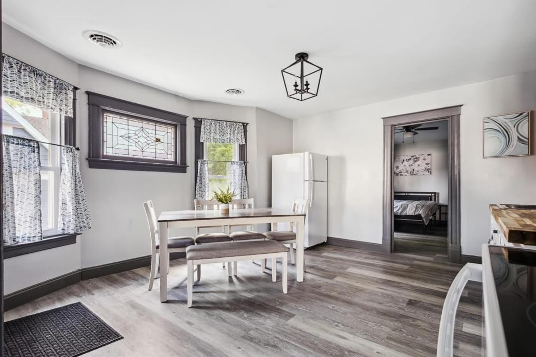 Spacious 6Br 2Ba Minutes For The Falls & Casino Niagara Falls Exterior foto